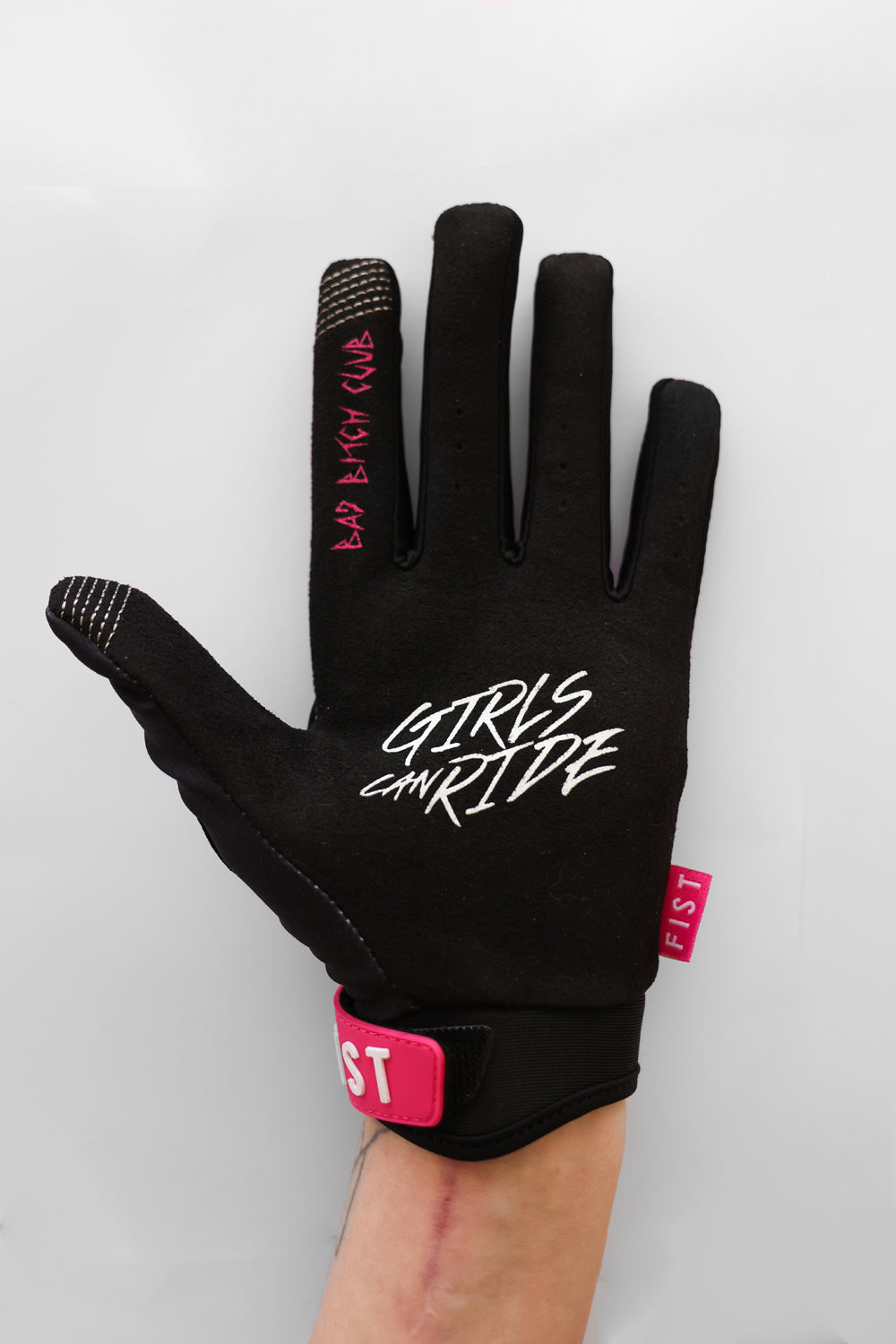 TG X FIST GLOVES ADULTS