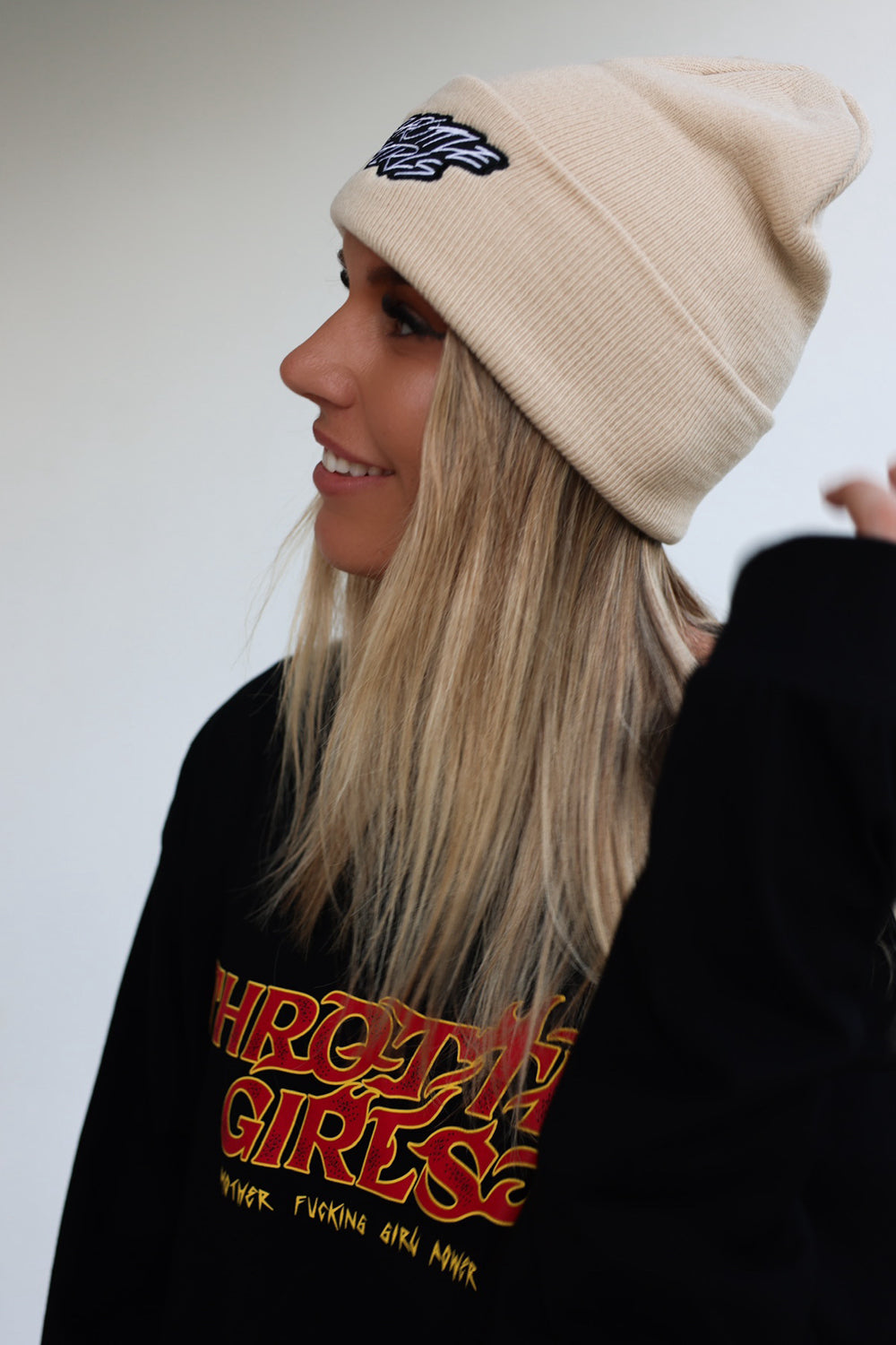 CREAM STAPLE BEANIE