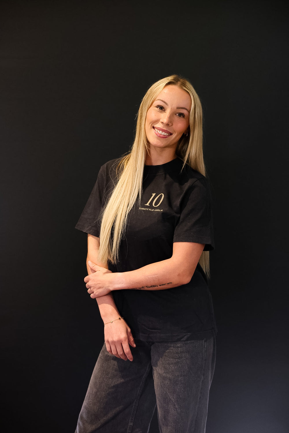 TAYLAH MCCUTCHEON TEE - WOMENS